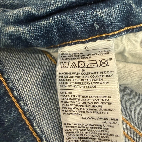 Old Navy Classic Blue Power Jeans - Picture 4 of 4